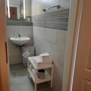 Ένα μπάνιο στο Romantikzimmer in Striesen +4 φωτογραφίες