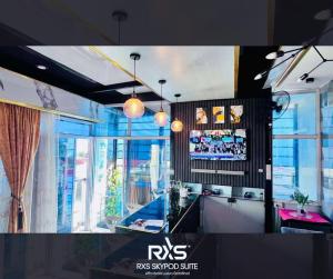 Televisyen dan/atau pusat hiburan di Skypod