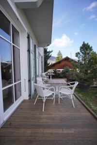 Balkoni atau teres di Chalet des Neiges Centre Megève