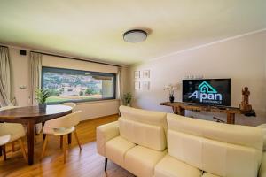 Φωτογραφία από το άλμπουμ του MAISON PLEOD - Vista Castello e Giardino Privato σε Fenis