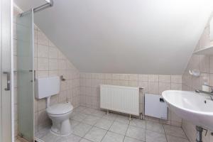 Photo de la galerie de l'établissement Ménes Vendégház, à Bükkösd