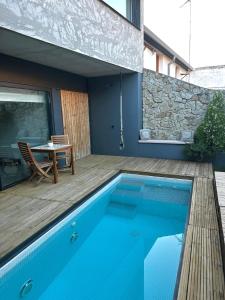 Πισίνα στο ή κοντά στο Casa Tilin