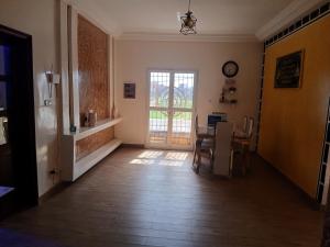 Gambar di galeri bagi Chez dija di Niakoul Rap