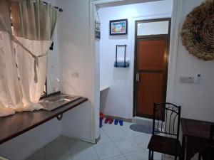 Imagem da galeria de BabaJay Family Home em Dar es Salaam mais 113 fotografias