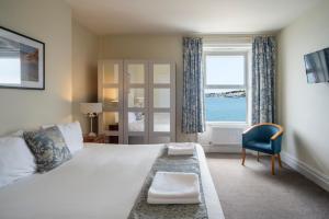 Μια τηλεόραση ή/και κέντρο ψυχαγωγίας στο Grand Hotel Swanage