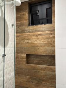 Koupelna v ubytování Apartamento novinho e central - 2 ou 3 quartos, 2 banheiros, elevador e estacionamento