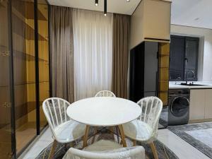 Φωτογραφία από το άλμπουμ του Apartment in Nizami street Fountain Square στο Μπακού