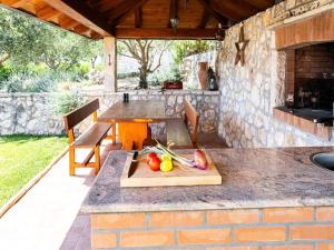 Jídlo v vily nebo okolí