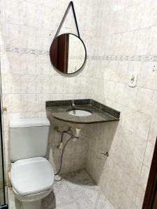 Et badeværelse på Conforto e praticidade em Campina Grande