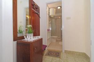 Ένα μπάνιο στο Felix in Sveta Marina - Haus für 6-7 Personen +29 φωτογραφίες