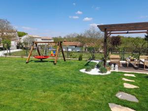 Herní místnost nebo prostor pro děti v ubytování Villa Stare Brajde in Vela Traba - Haus für 6 Personen