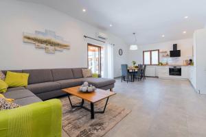 Kuchyň nebo kuchyňský kout v ubytování Villa Ingrid in Buzet - Haus für 6 Personen