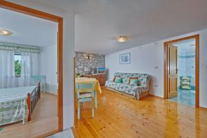 Postel nebo postele na pokoji v ubytování Snašić in Ravni * Istrien