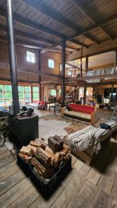 O zonă de relaxare la Refugio LaTrapananda Casa Familiar & Eco Lodge