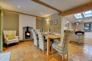 Kuchyň nebo kuchyňský kout v ubytování Keepers Cottage