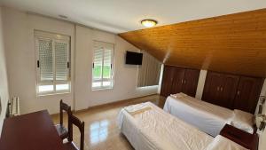Ένα ή περισσότερα κρεβάτια σε δωμάτιο στο Hotel Luso Leixoes- +6 φωτογραφίες