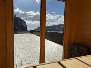 Fotografie z fotogalerie ubytování Leynastova - Luxurious & Unique Villa v destinaci Leynar