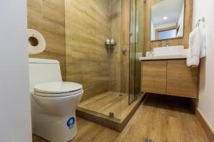 Bilik mandi di Alba Comfort Suite +38 gambar