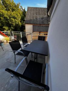 Balkón nebo terasa v ubytování Ferienwohnung am Brombachsee