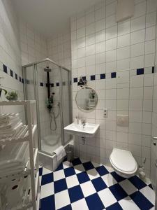 ห้องน้ำของ K2-Project - JugendSTIL - Kaßberg pur erleben +22 ภาพ