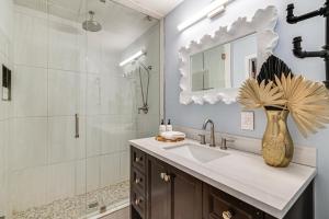Ένα μπάνιο στο Dock, Hot Tub and Games Crystal River Family Gem +21 φωτογραφίες