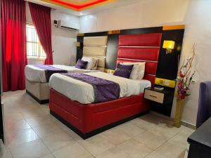 Imagen de la galería de Chalon Suites Limited, en Lagos