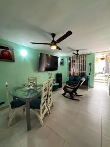 Ảnh trong thư viện ảnh của Bahía torrosa solero ở Girardot