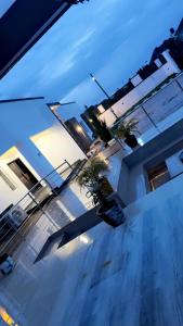 Φωτογραφία από το άλμπουμ του Db Continental Loft Apartment σε Jos