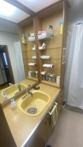 Koupelna v ubytování World Friendship Center Guesthouse