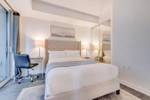 Fotografie z fotogalerie ubytování 2BR Yorkville Condo - Self Check In & Free Parking v destinaci Toronto