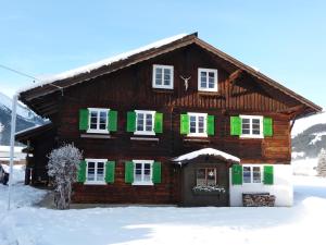 Tirolerhaus Tannheim im Winter