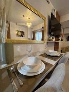 Kuchyň nebo kuchyňský kout v ubytování City & Samal View Studio with Balcony and Free WiFi & Netflix