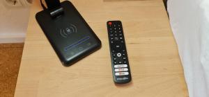 Μια τηλεόραση ή/και κέντρο ψυχαγωγίας στο 3,5 room Suite, kitchen, terrace in upper town