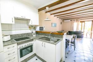 Dapur atau dapur kecil di Urbanizacion Bahía Azul B-33