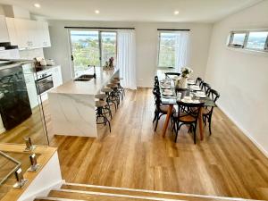 Φωτογραφία από το άλμπουμ του Oceania Vista - Modern Retreat near San Remo Beach σε San Remo