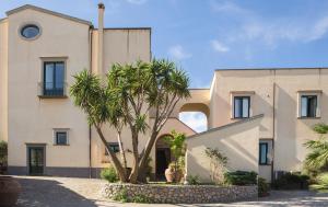 A garden outside Relais Regina Giovanna