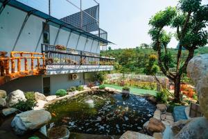 Сад в Hoang Thien Homestay & Sport