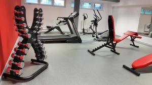 Fitness centrum a/nebo fitness zařízení v ubytování FARO Apartamenty Bliżej Morza