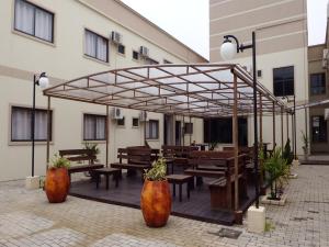 Restaurace v ubytování Coral Palace Hotel