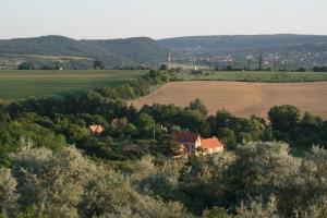 Malomdűlő Farmház 2097 Pilisborosjenő, Pilisborosjenő, Malomdűlő 1 kép - 2