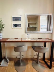 Η κουζίνα ή μικρή κουζίνα στο Chic Bright Urban Comfort Suite