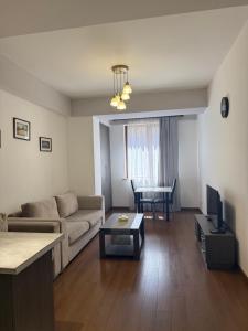 Fotografie z fotogalerie ubytování Republic square with balcony LUXURY v Jerevanu