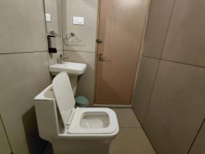 Koupelna v ubytování Zostay Urban Retreat Deluxe Rooms & Premium Dorms + 26 fotografií