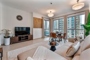 Μια τηλεόραση ή/και κέντρο ψυχαγωγίας στο GLOBALSTAY The Residences Tower 1 Apartments