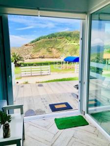 Nespecifikovaný výhled na hory nebo výhled na hory při pohledu z prázdninového domu + 55 fotografií