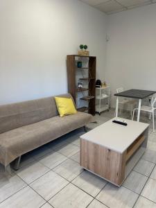 Φωτογραφία από το άλμπουμ του MarysApartments by the Airport στο Μαρκόπουλο