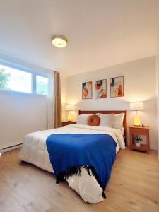 Voodi või voodid majutusasutuse MTR Apart Montreal Hospital Corporate Stay toas