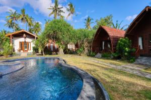 Бассейн в Adi Bungalow Nusa Penida или поблизости