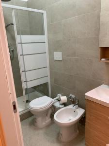 Un baño de ROXYANTO MARADONA aPARTMENT