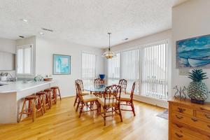 Gallery image of Maritime Place in Pine Knoll Shores